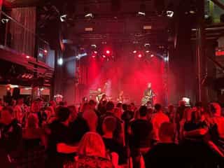 Red Hot Riot Live In Sweden - Rock At Sea